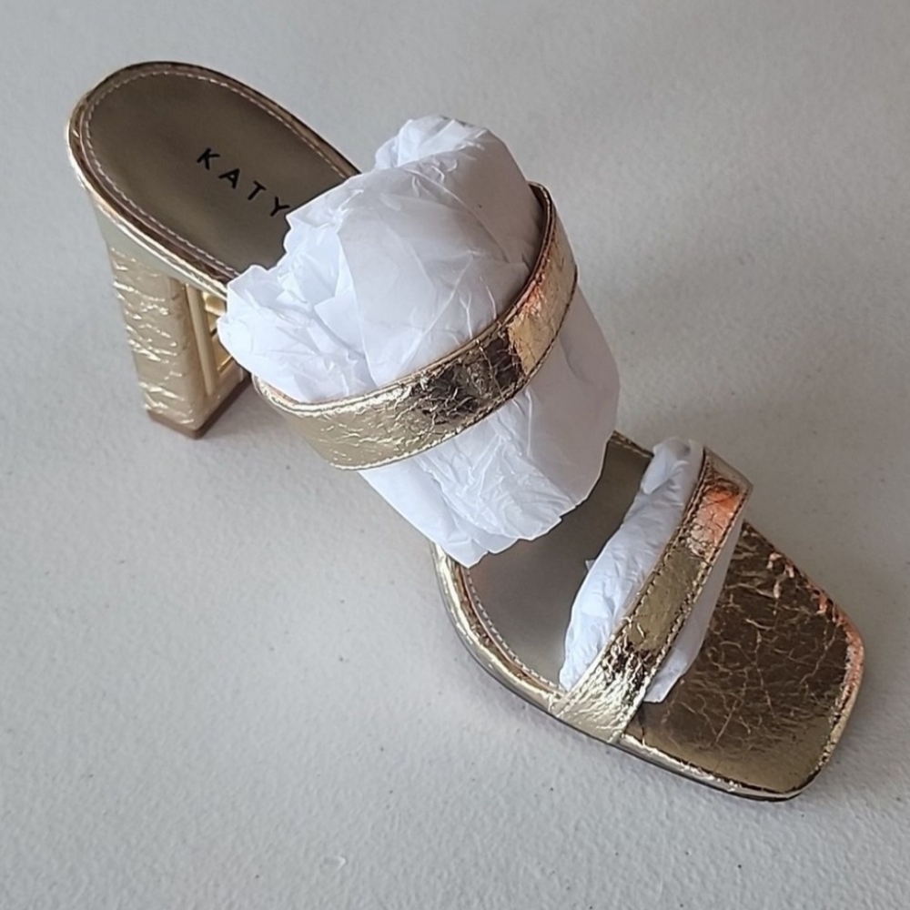 Katy Perry Hollow Heel Sandal - Picture 4 of 10